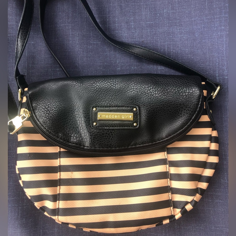 Madden Girl Crossbody